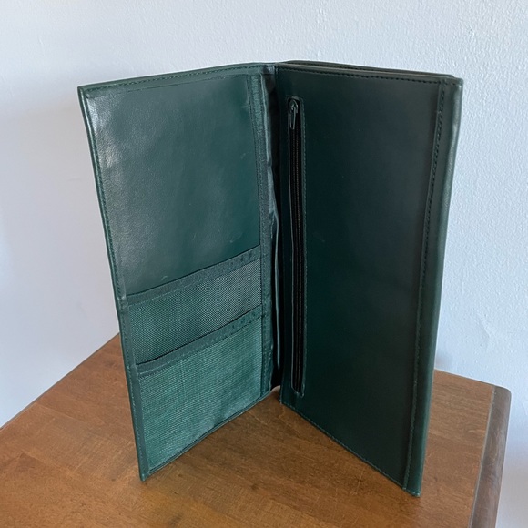 Men’s Long Wallet in Rich Hunter Green Leather billfold card carrier - Picture 3 of 7